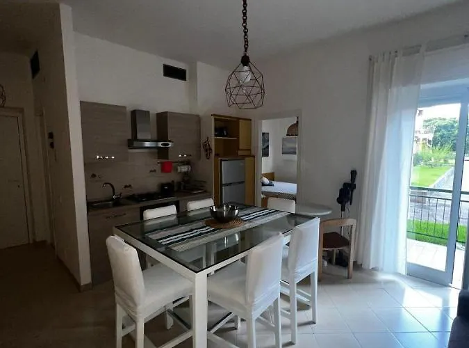 Uncle Simon House Giardini Naxos